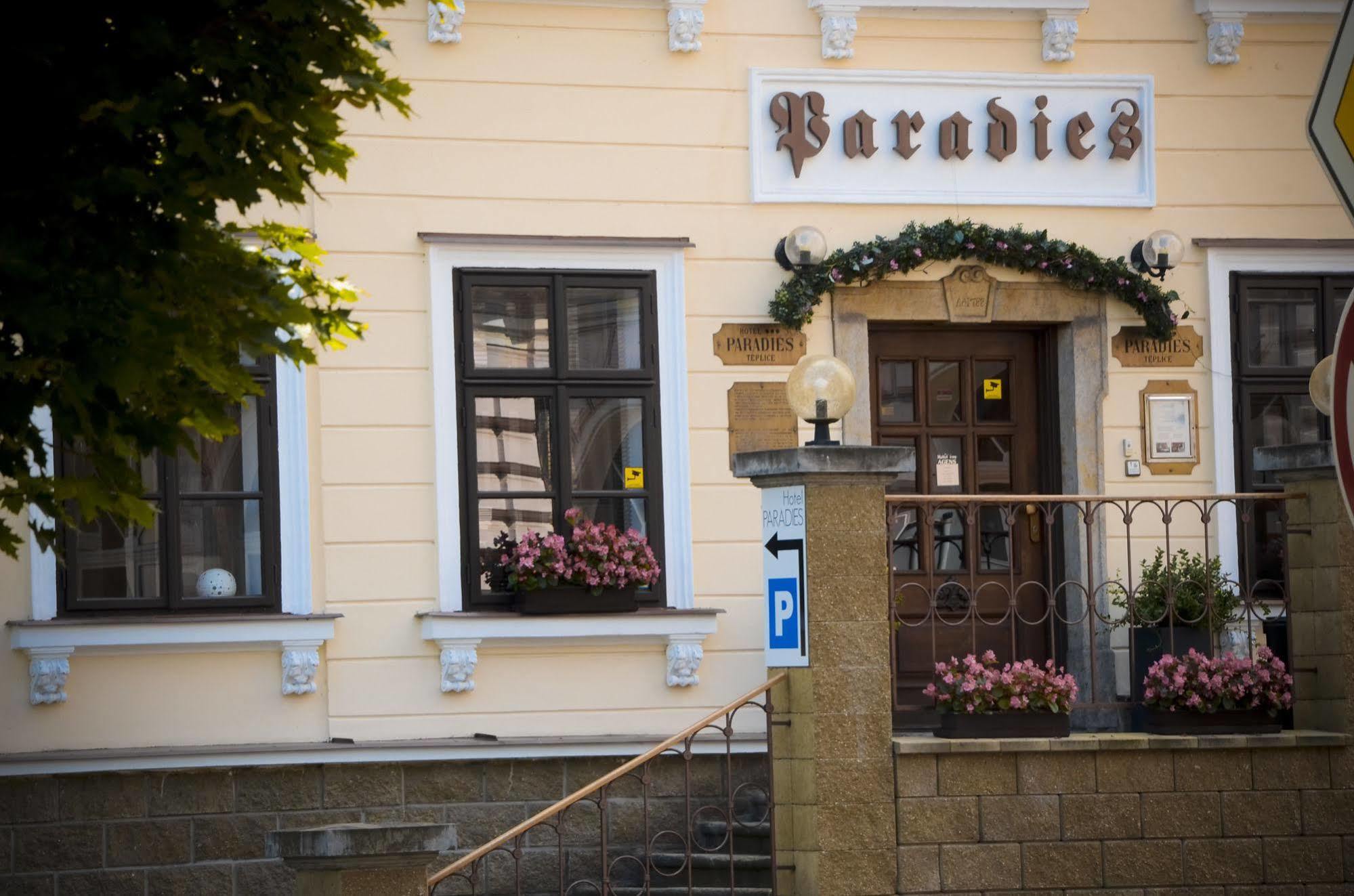 Hotel Paradies Teplice Exterior photo