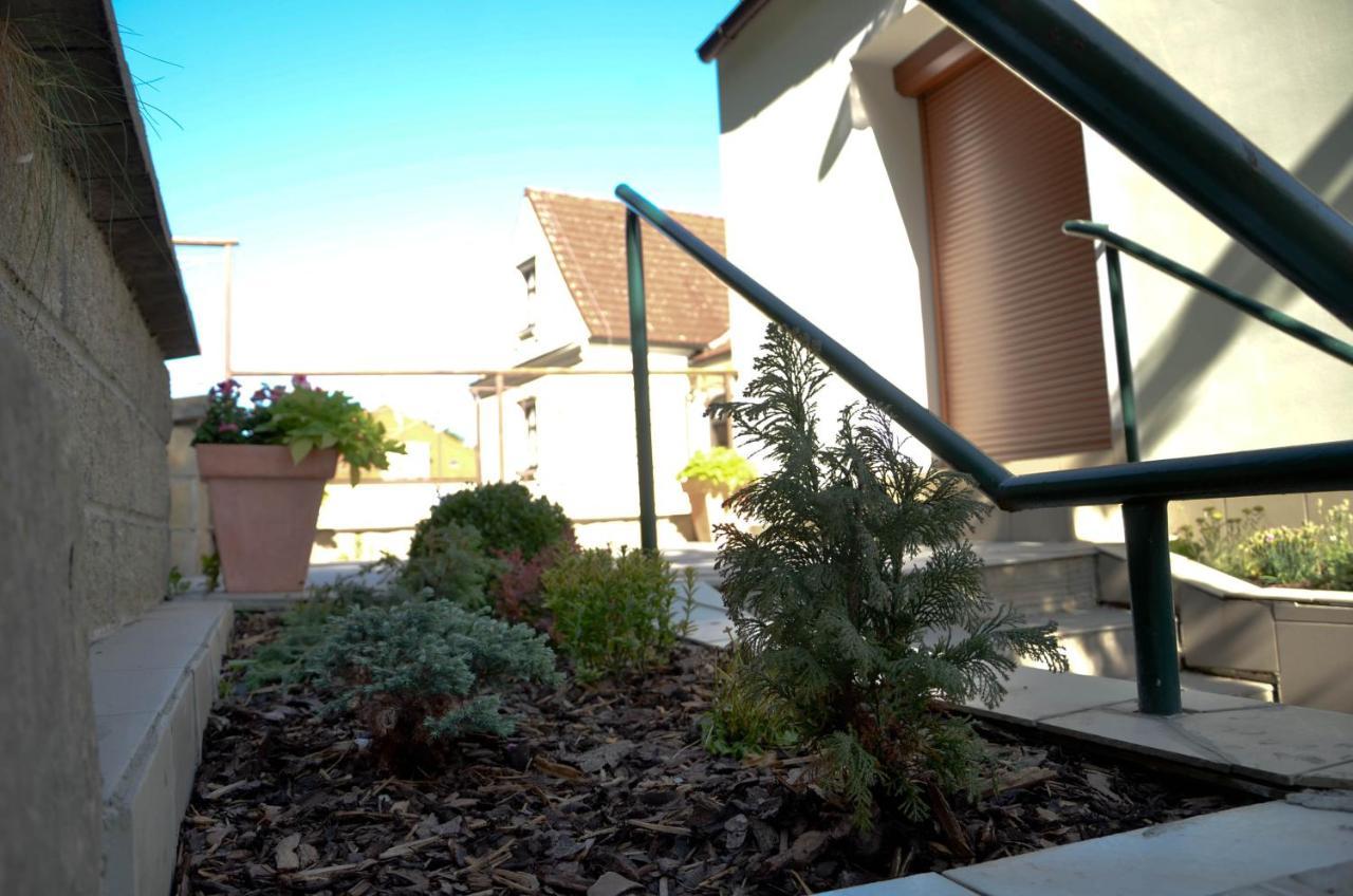 Hotel Paradies Teplice Exterior photo